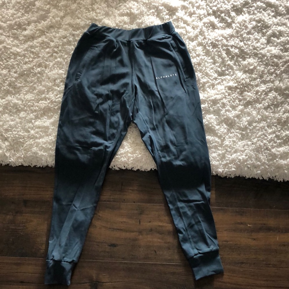 Alphalete Joggers